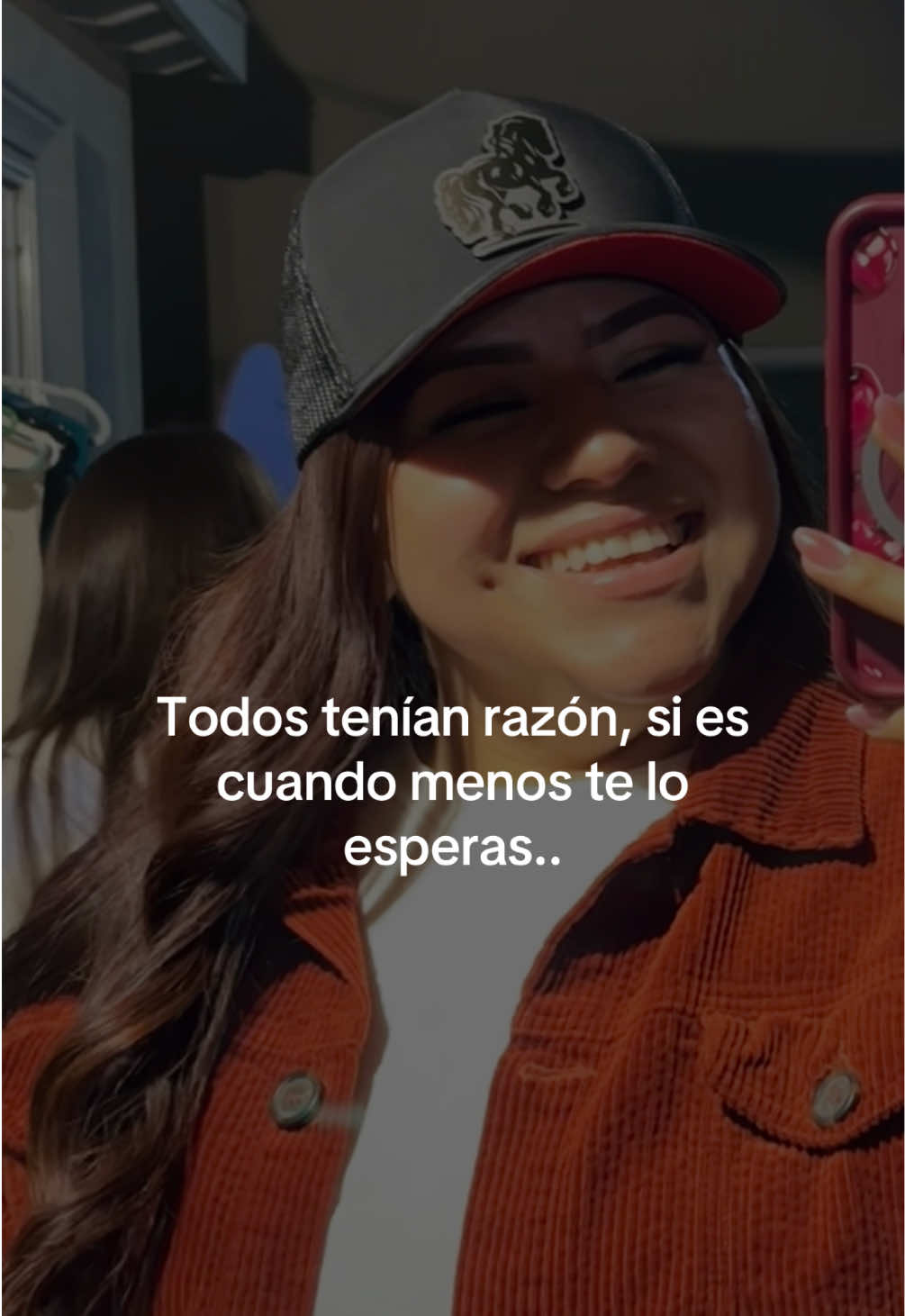 @Laura Sarahí
