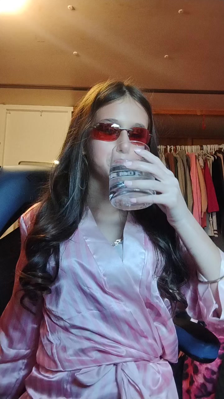 @flexy livvy