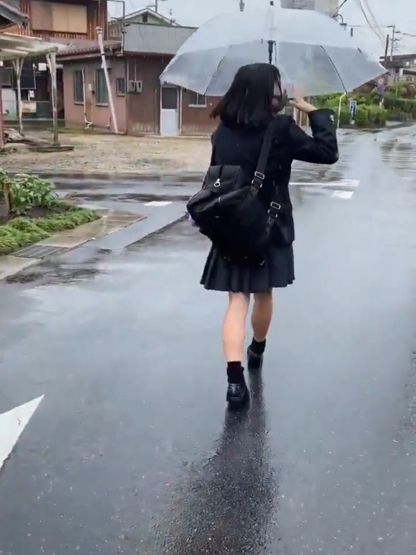 @波動砲を発射するとソレに受信が邪魔されちゃって島さんになる
