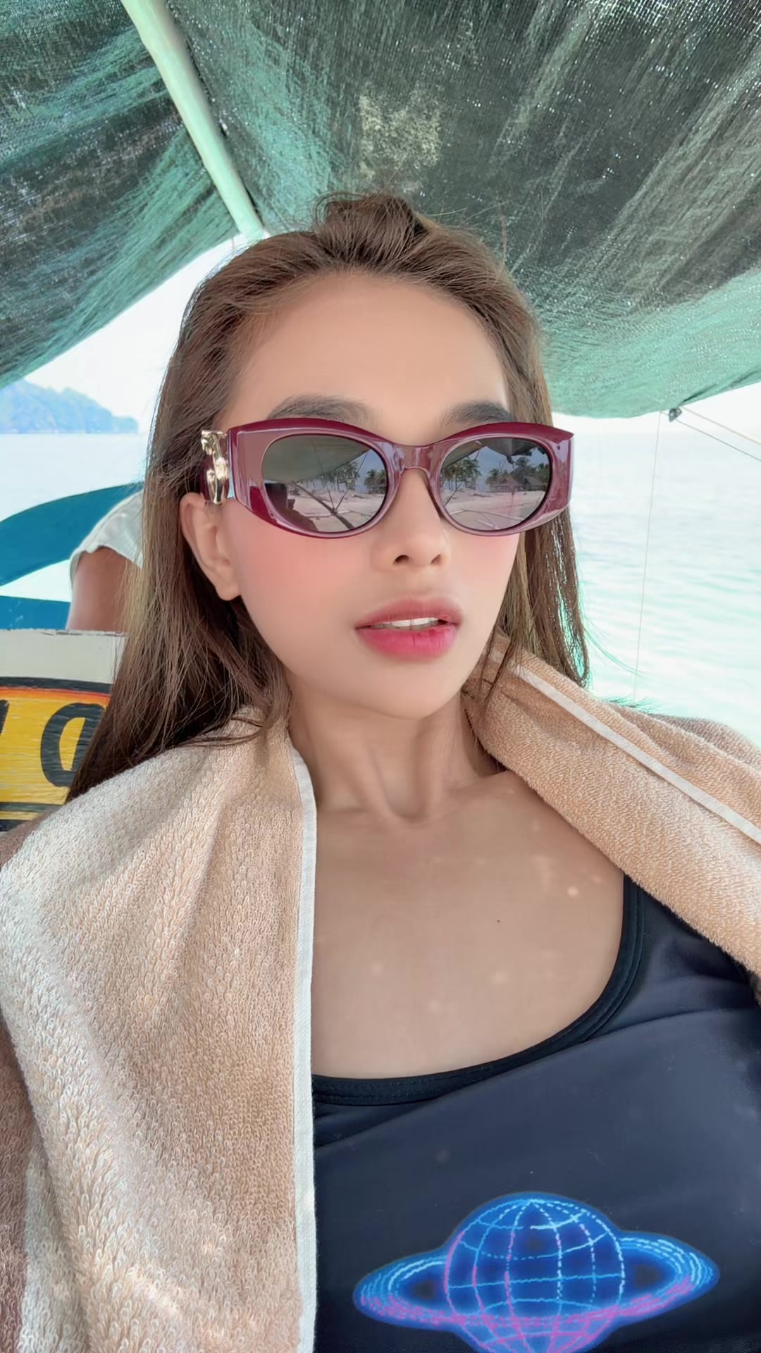 @Joybasareal on IG
