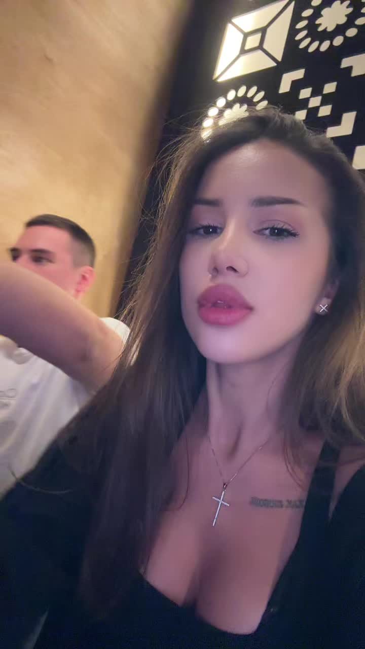 @lipsmarii
