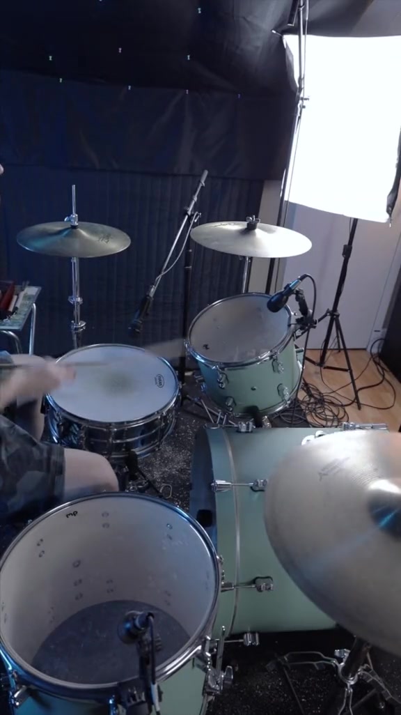 @brettbdrums