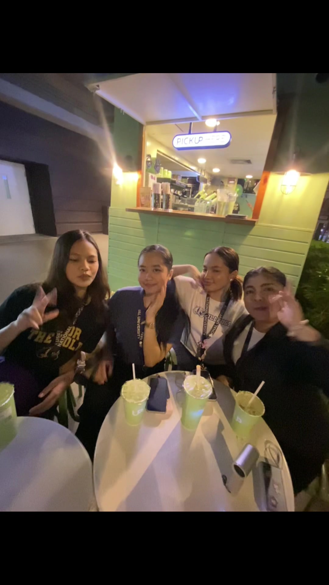 @honeybee
