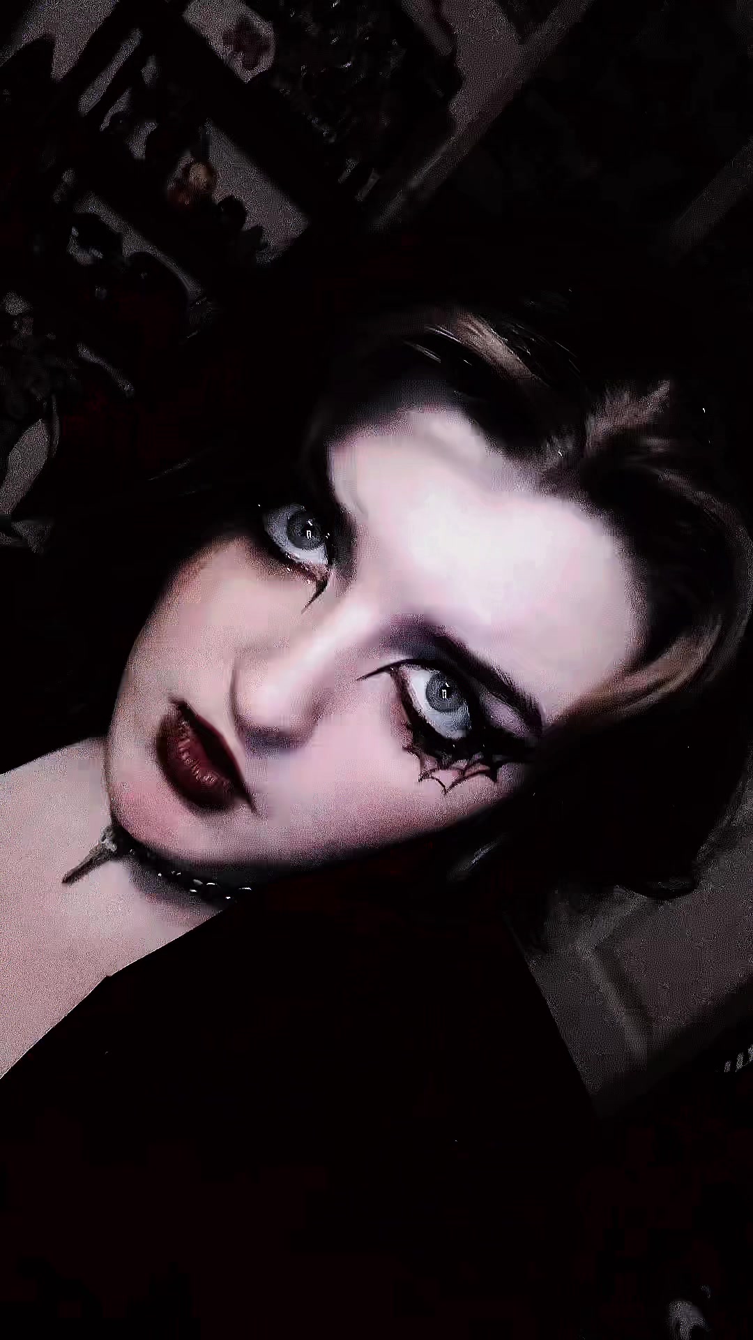 @Makeup_Show_Horror_Tell