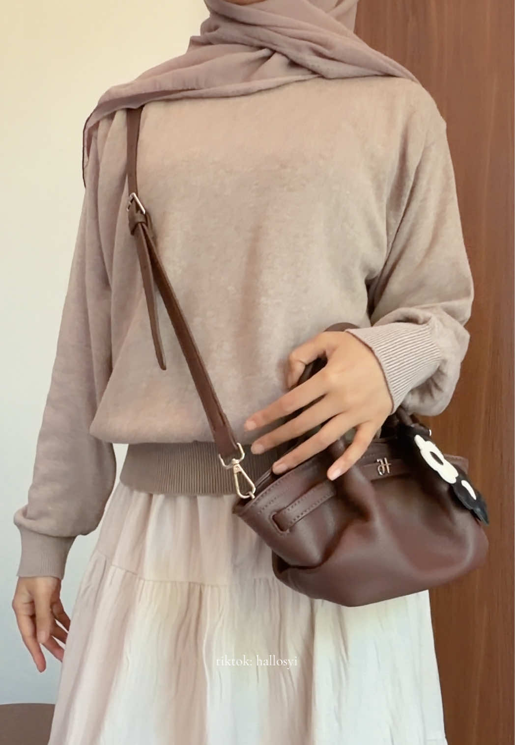@Hallosyi