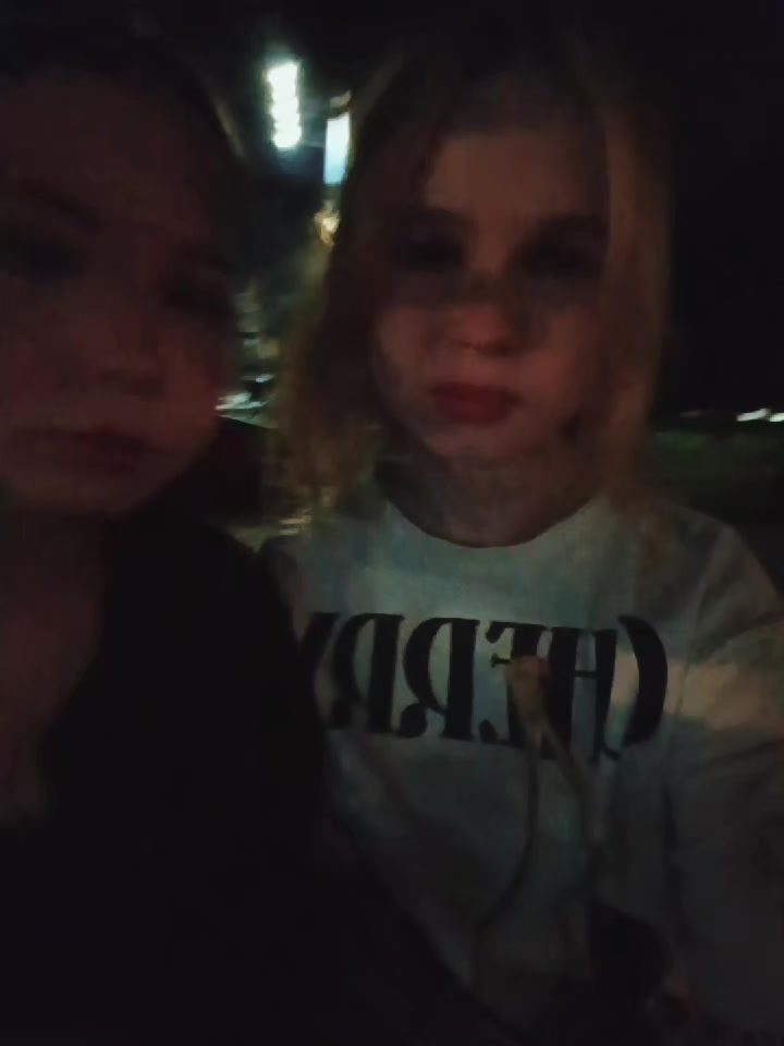 @яблоко.