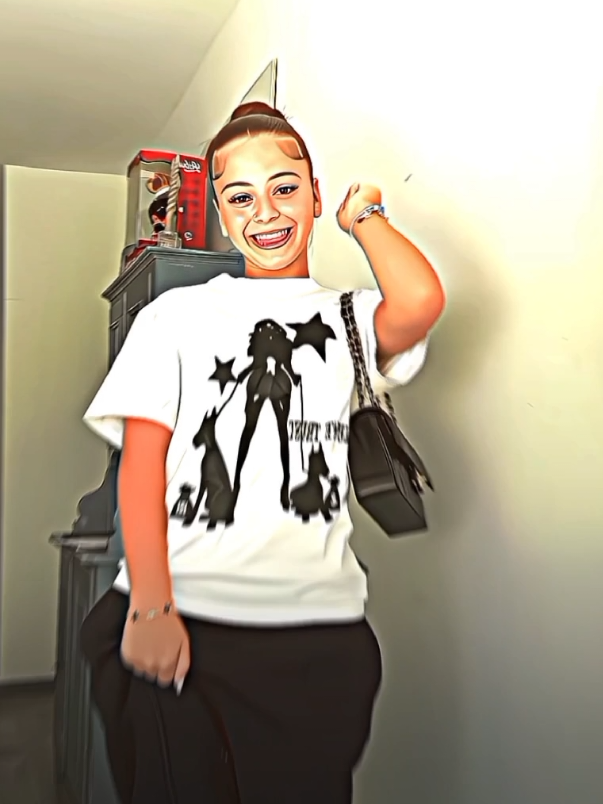 @𝙫𝙚𝙣𝙮𝙖 ⊹ ࣪