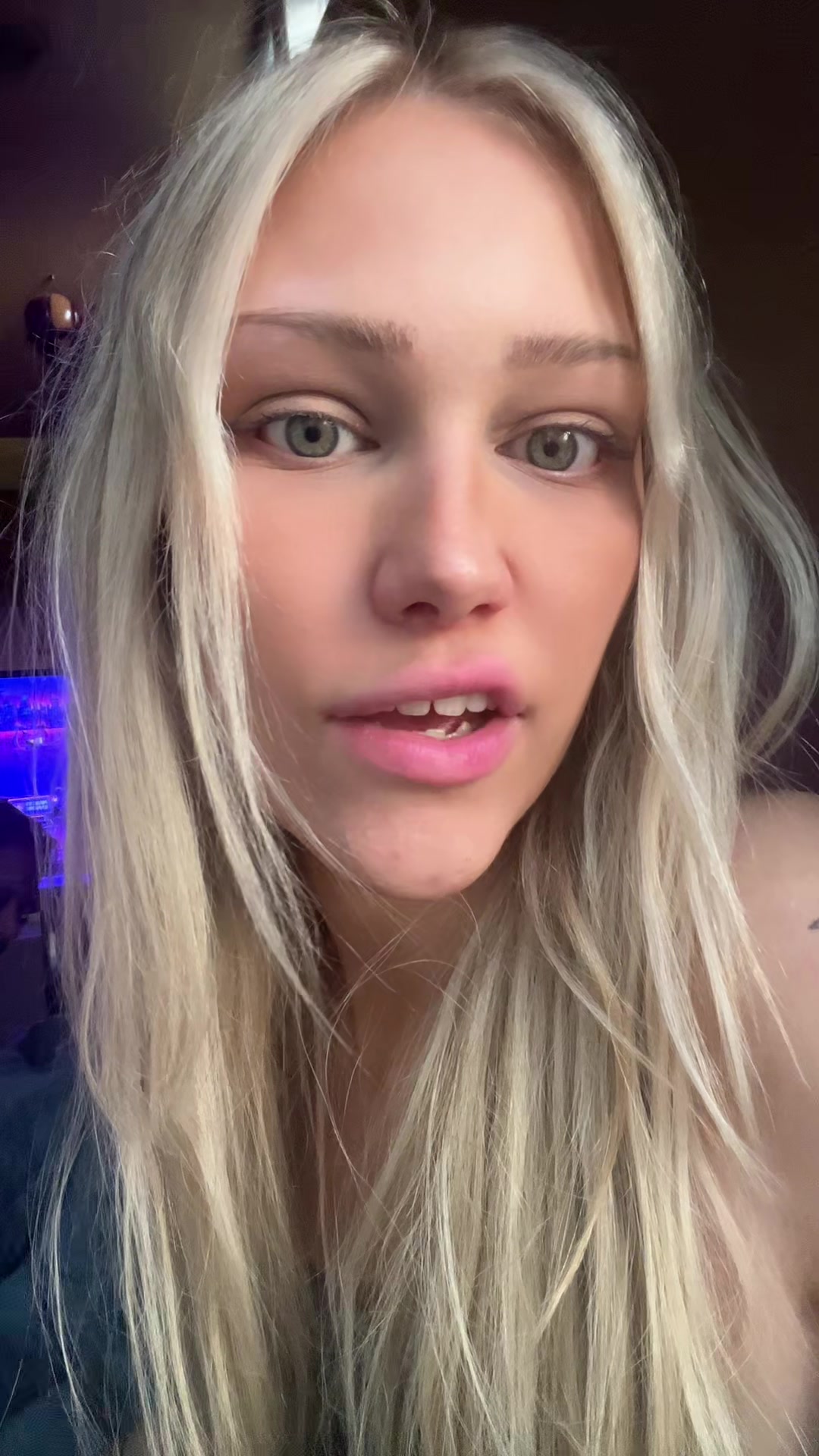 @kik