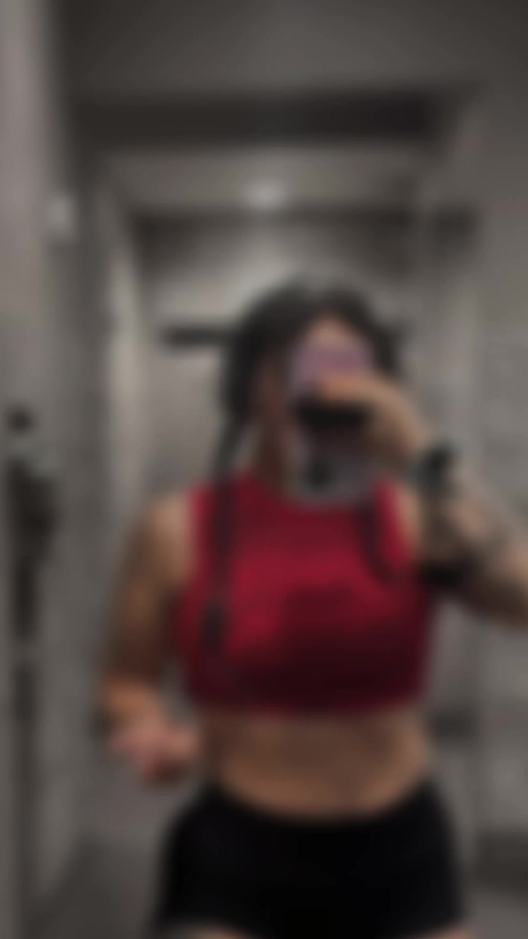 @Sierra Marie 🩵🦋