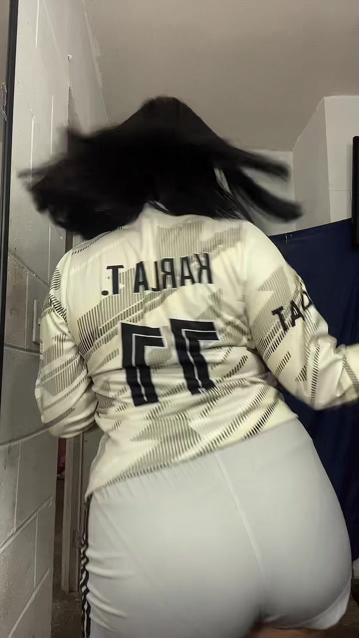 @La Karla Torres