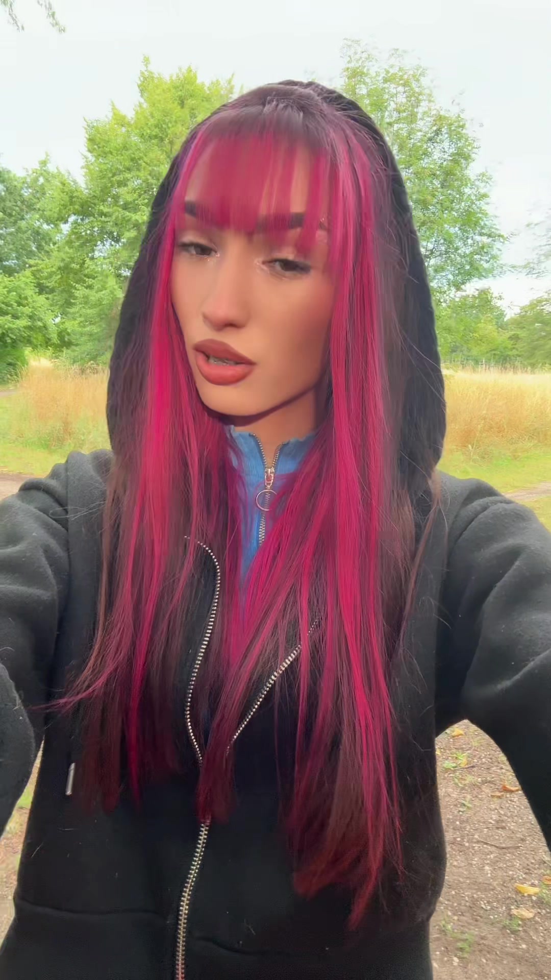 @♕ 𝓢𝔃𝓵𝓵𝓪𝓹𝓼 ♕