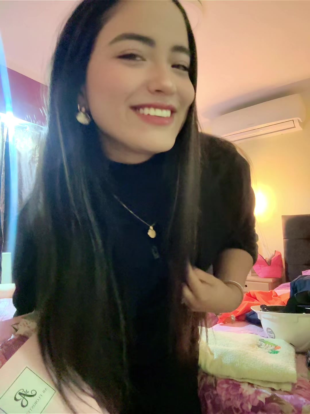 @Brenda Tavara