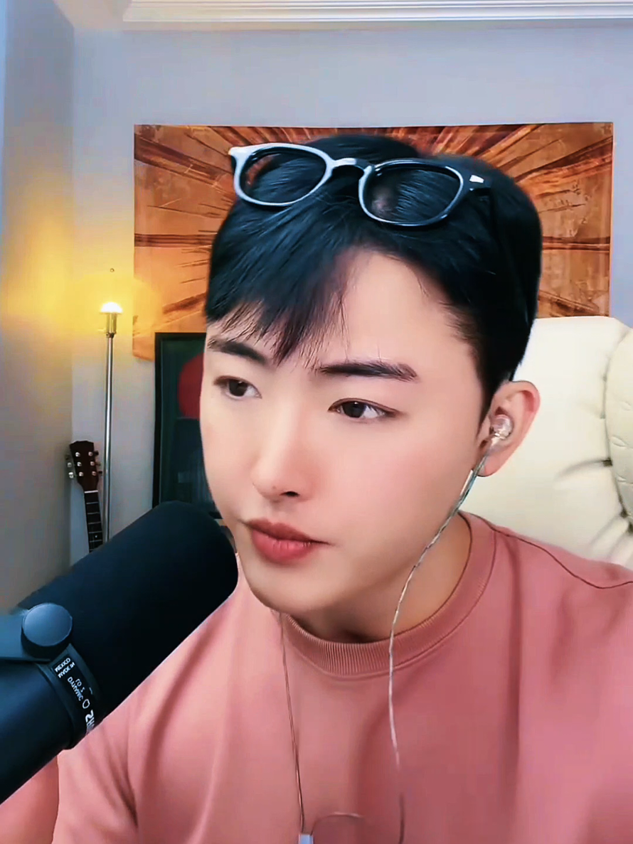 @🖤˚⋆선샤인⋆˚☀️