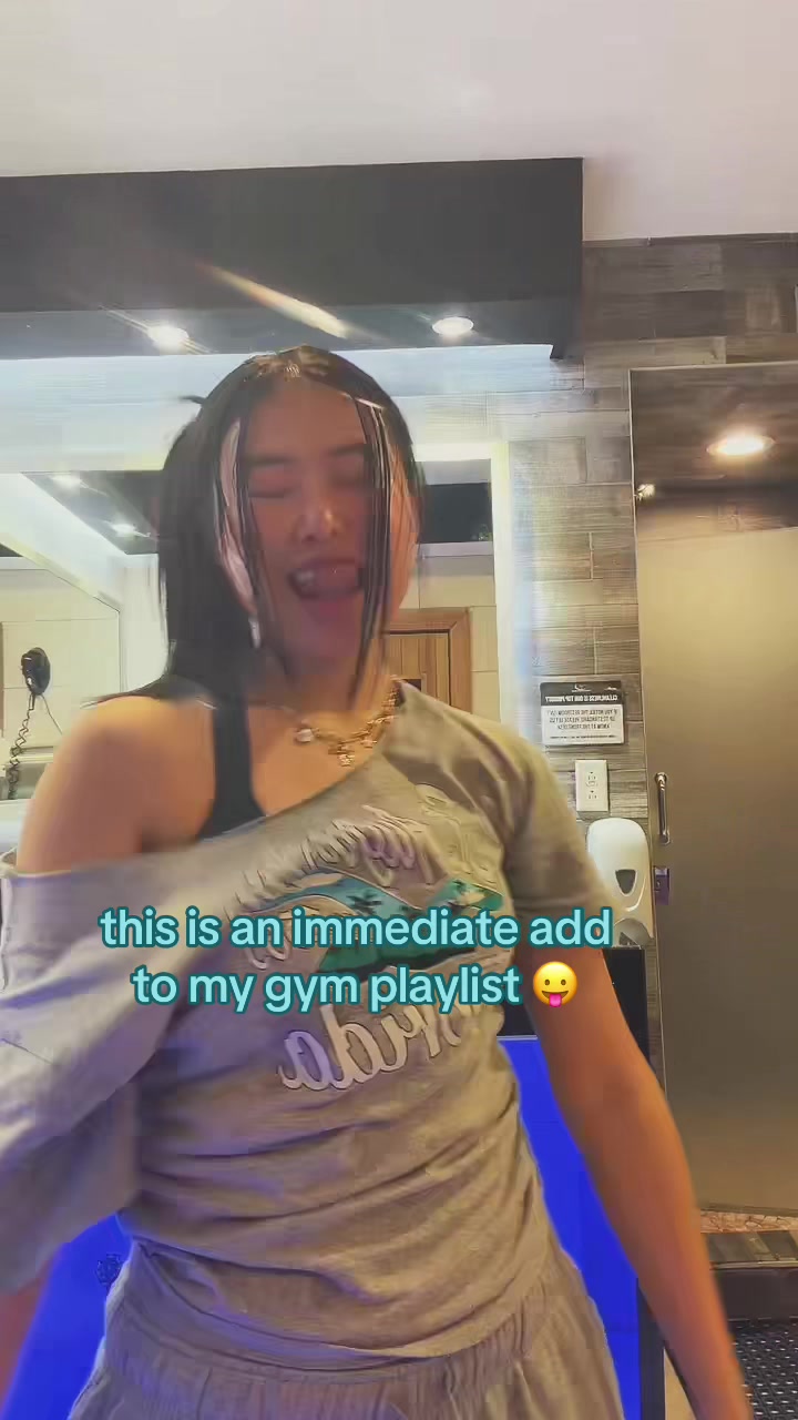 @carrrooolineee