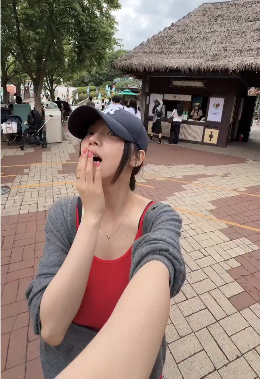 @☺︎