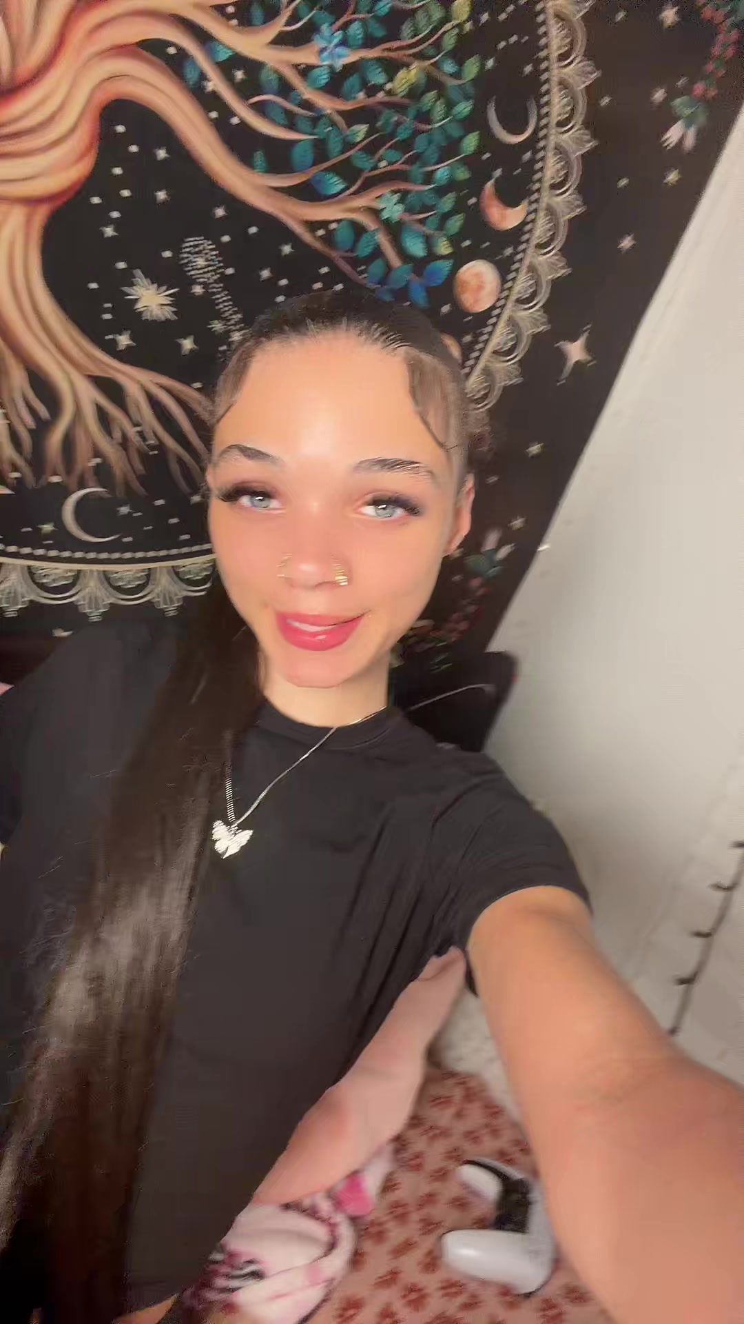 @Bellaaa