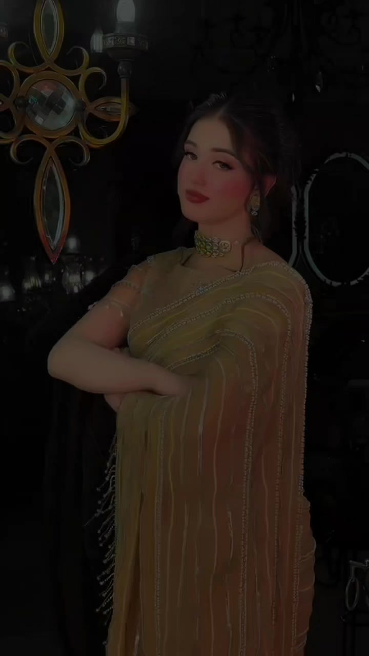 @Alina Amir Live&edits