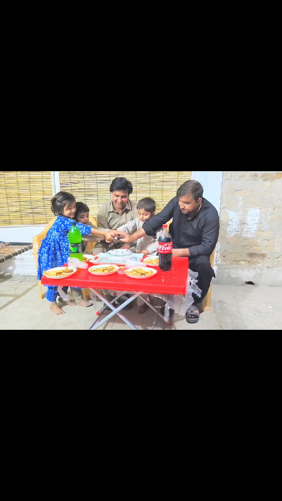 @Asim Khattak in China 🇨🇳🇨🇳