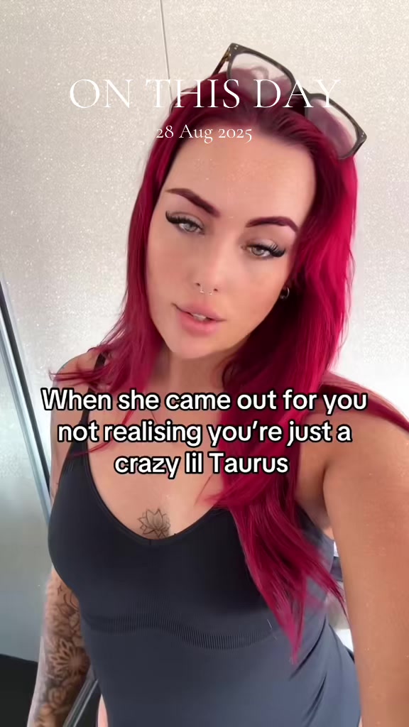 @LEASHBIAN 😈