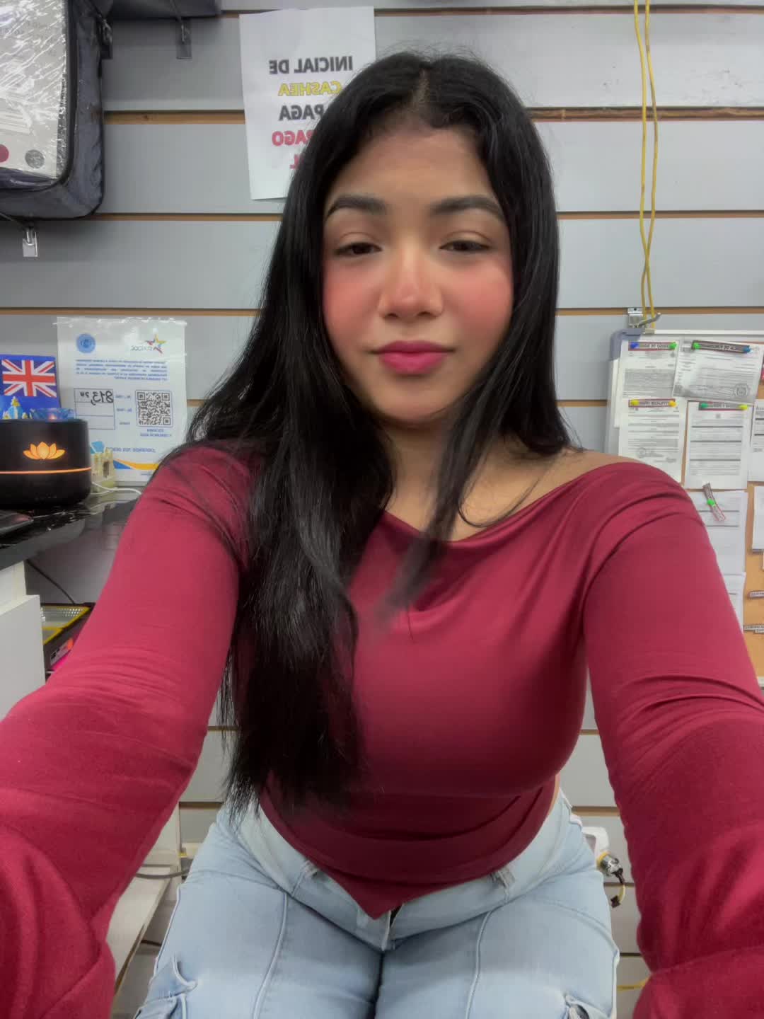 @Niki🪼