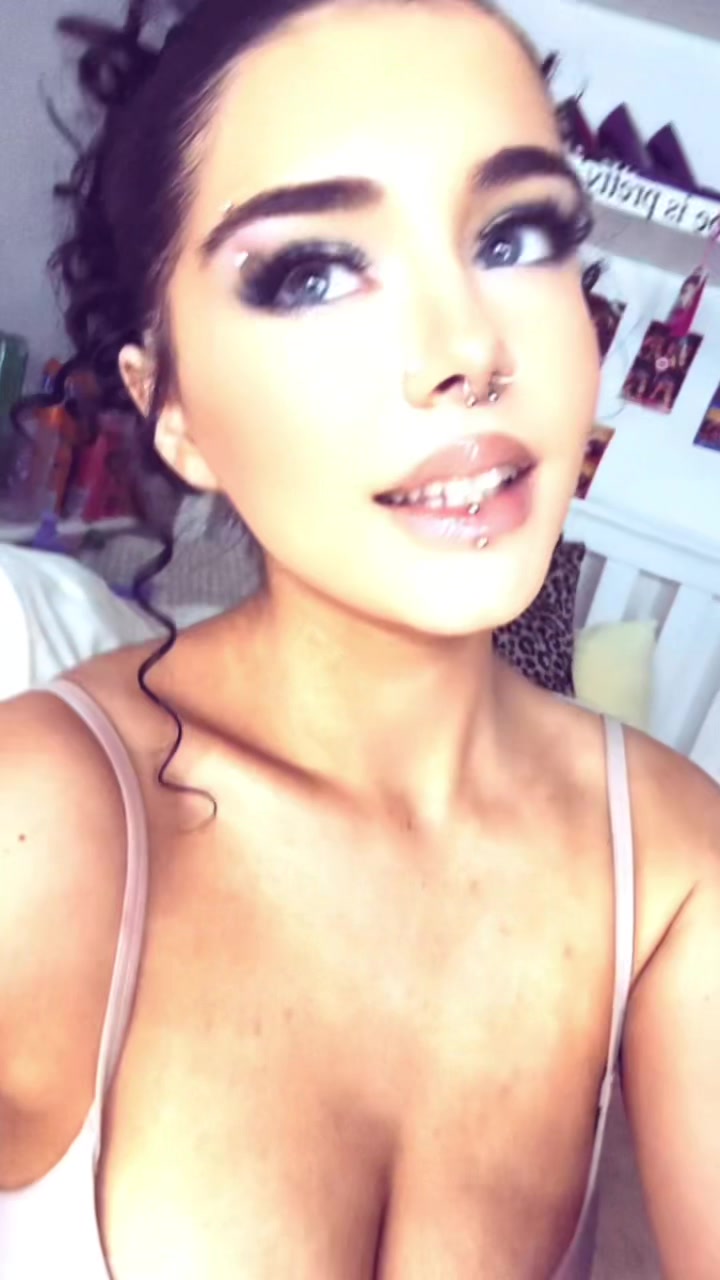 @𝕽𝖚𝖇𝖞&rsquo;𝖘 𝖘𝖕𝖆𝖒♡ྀི