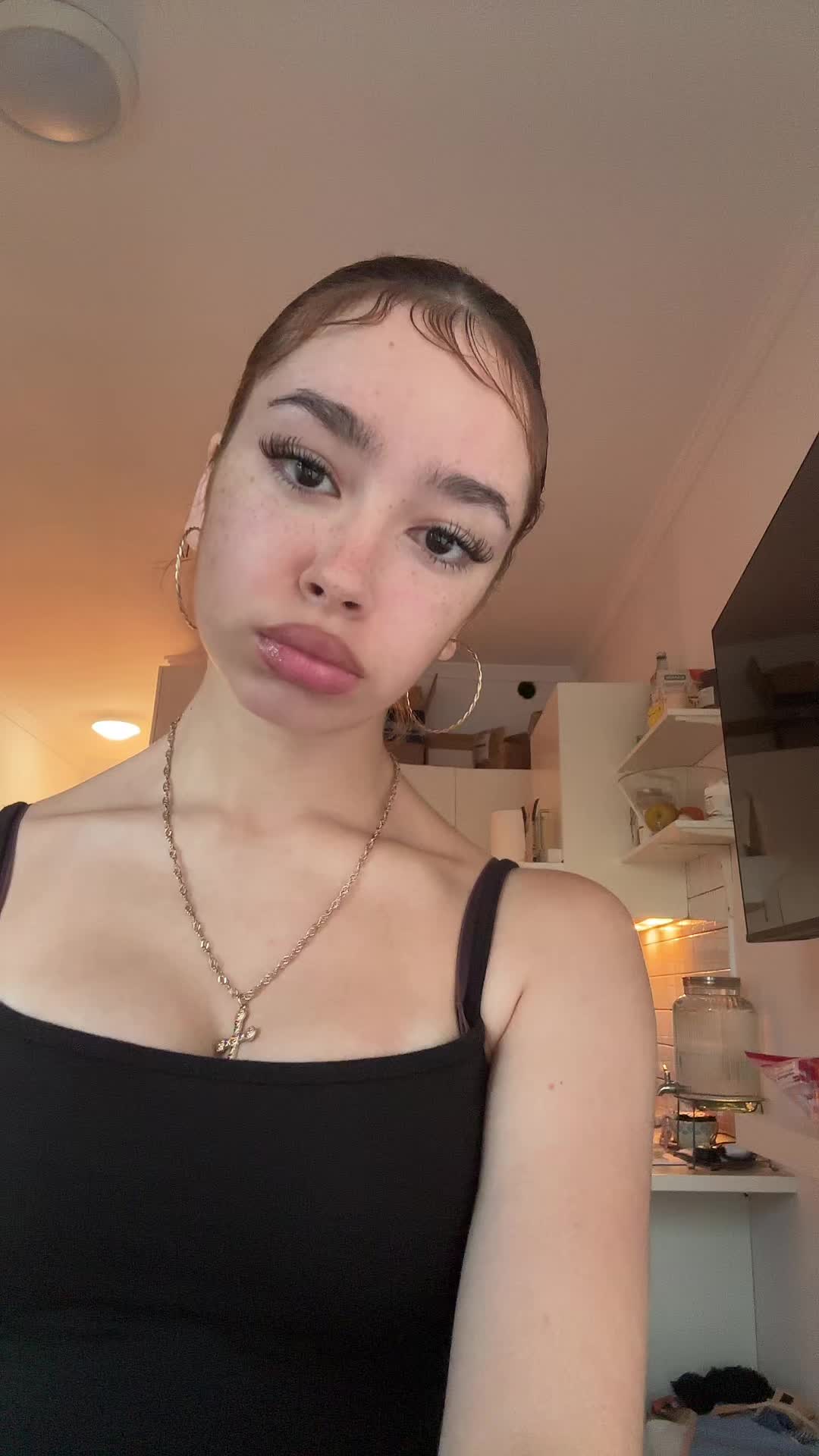 @nira