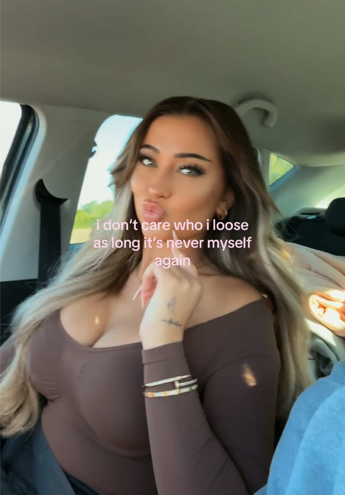 @laura moradi