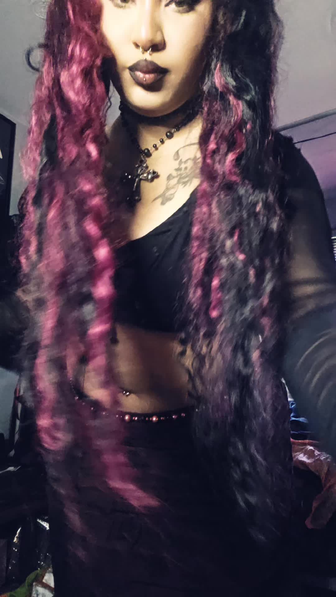 @Salem🧛🏼&zwj;♀️