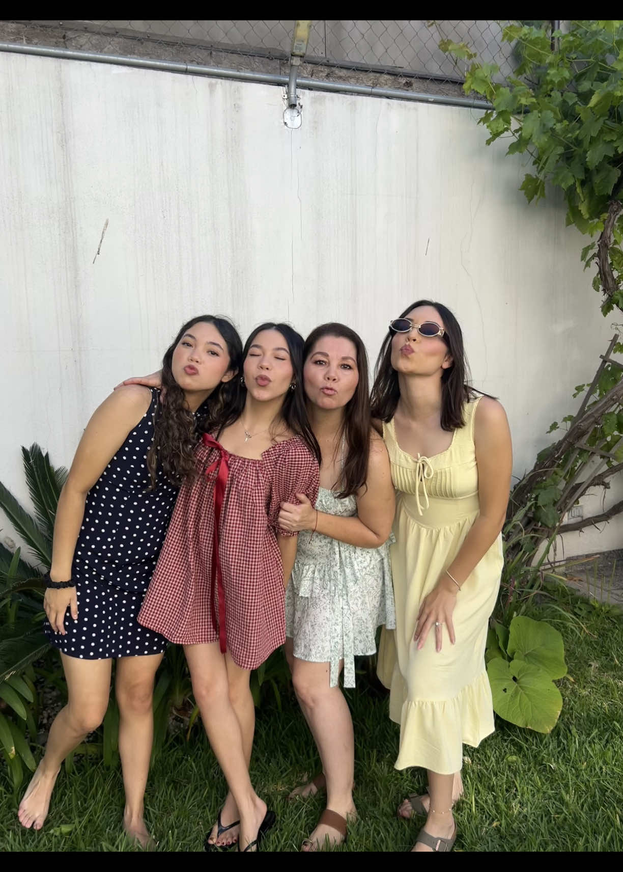 @Iris Alejandra &epsilon;⭑з