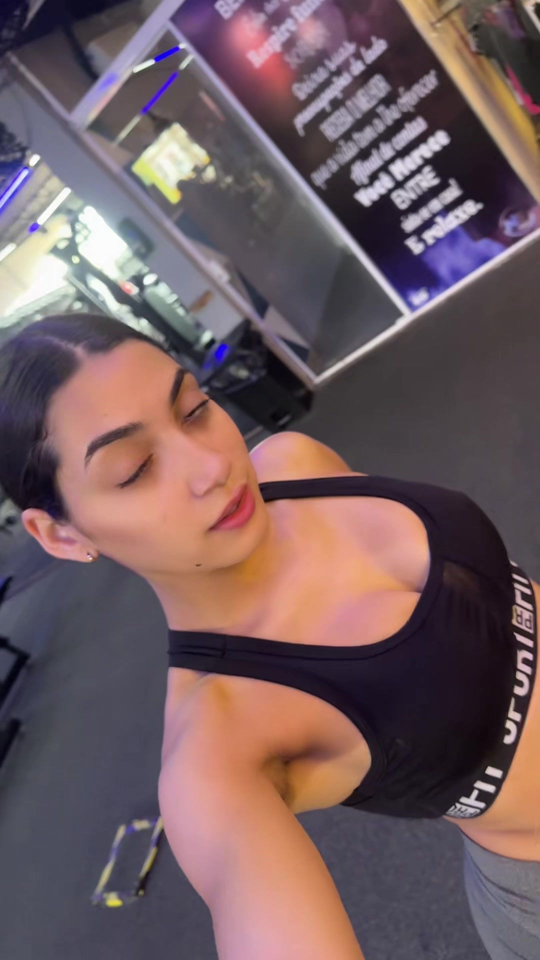 @_agathareis01_