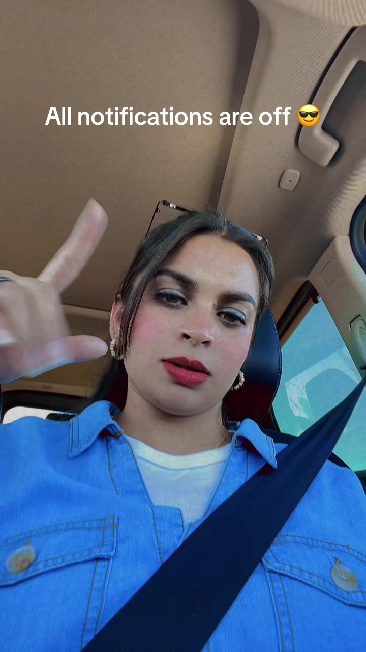 @komal_khaira97