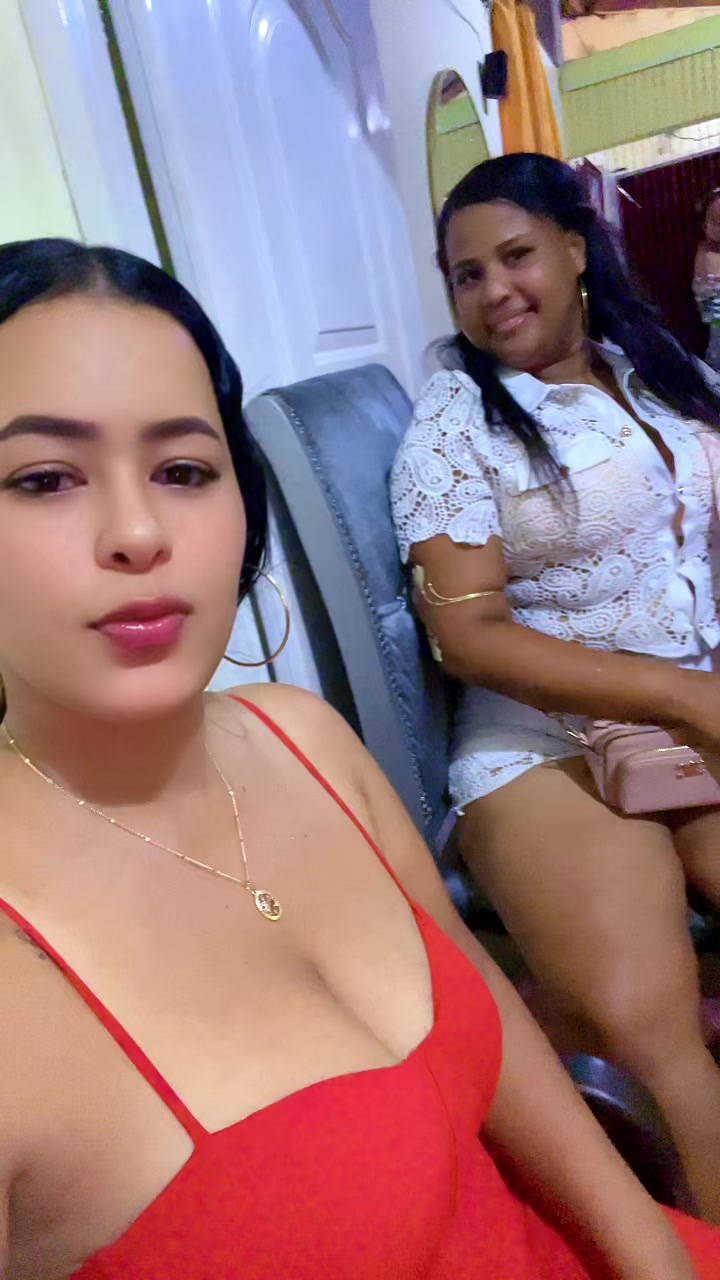 @Lucero Feliz