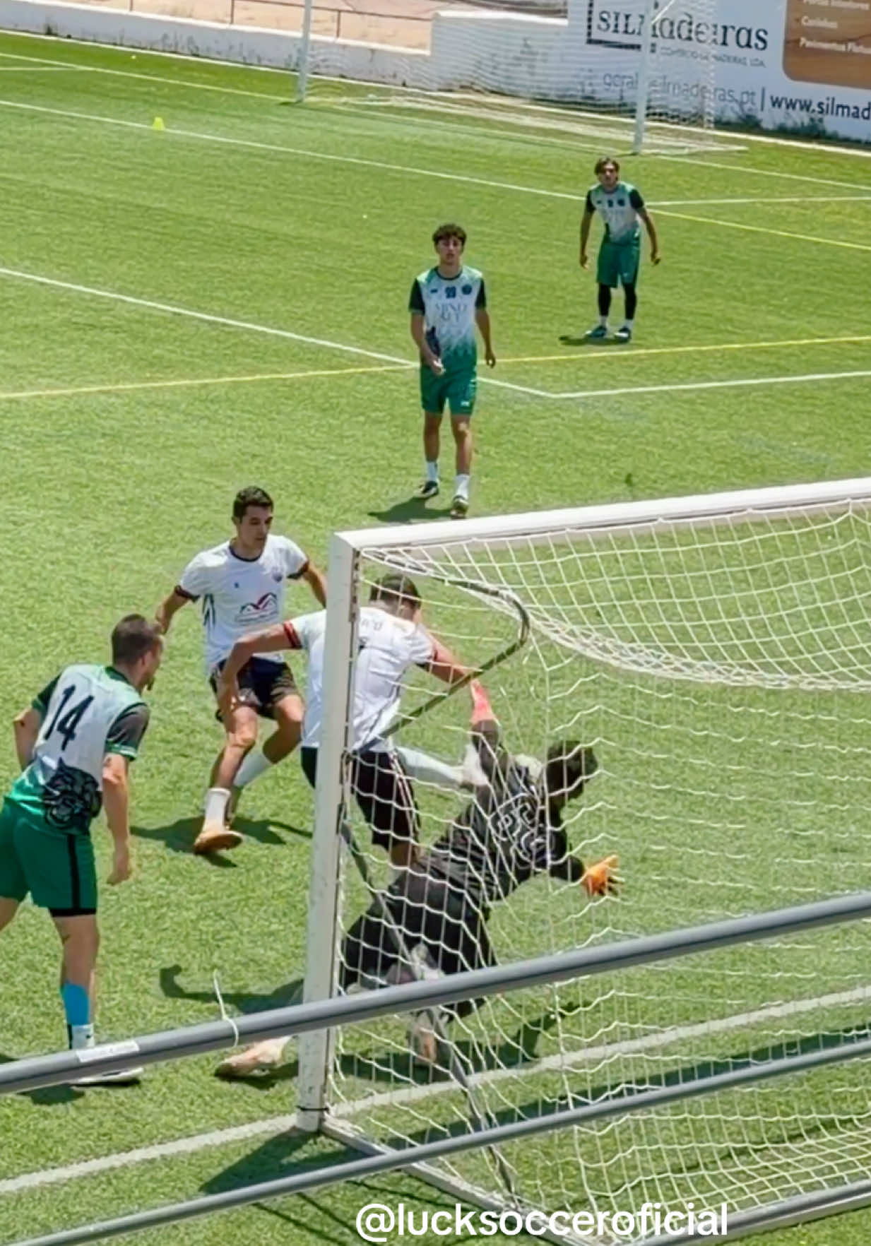 @Luck Soccer