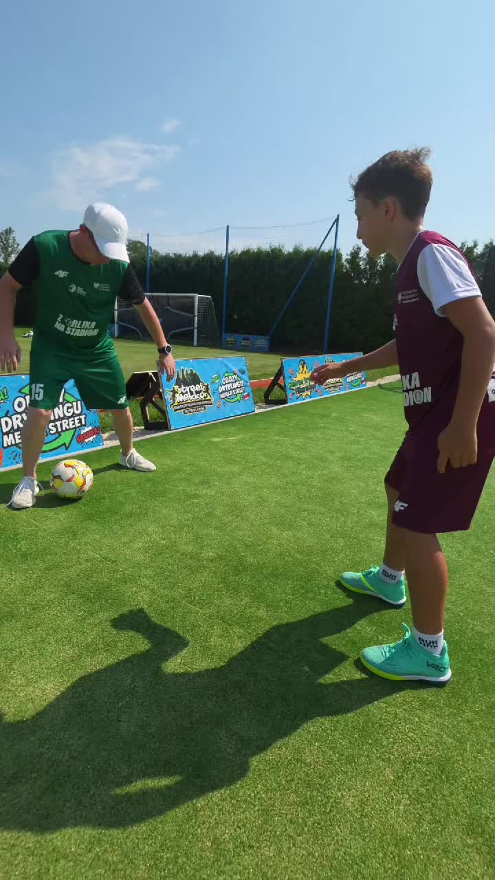@Trener Dryblingu Piłkarskiego