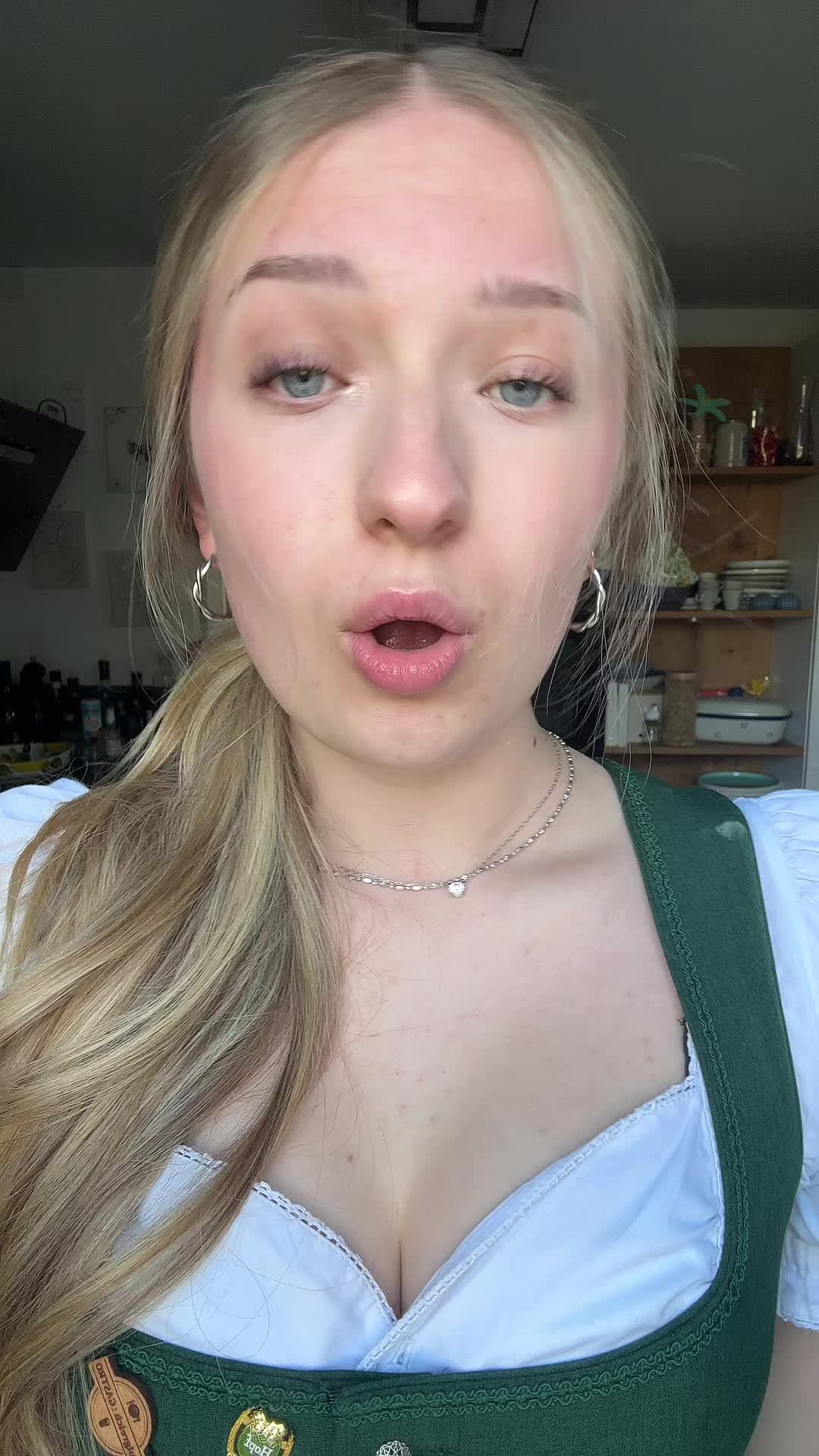 @Anna-Lena