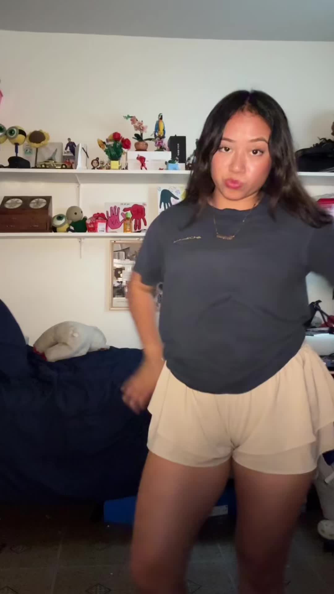 @Adamariii