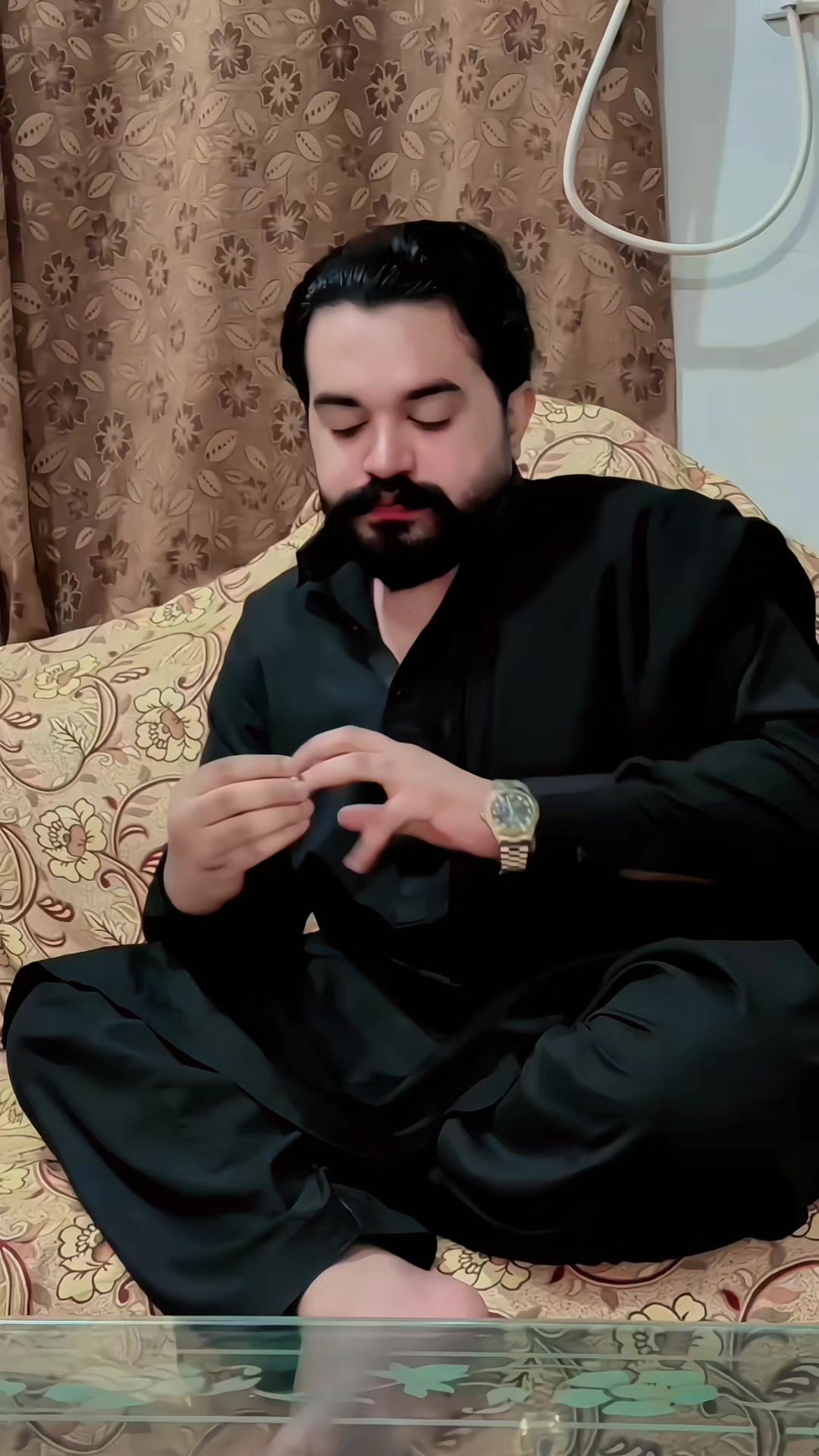 @عـبـدالرحمـٰن عربي 👑&hearts;️.