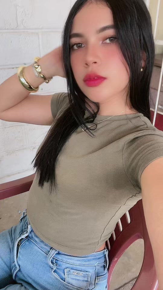 @Danni🩵👩🏻