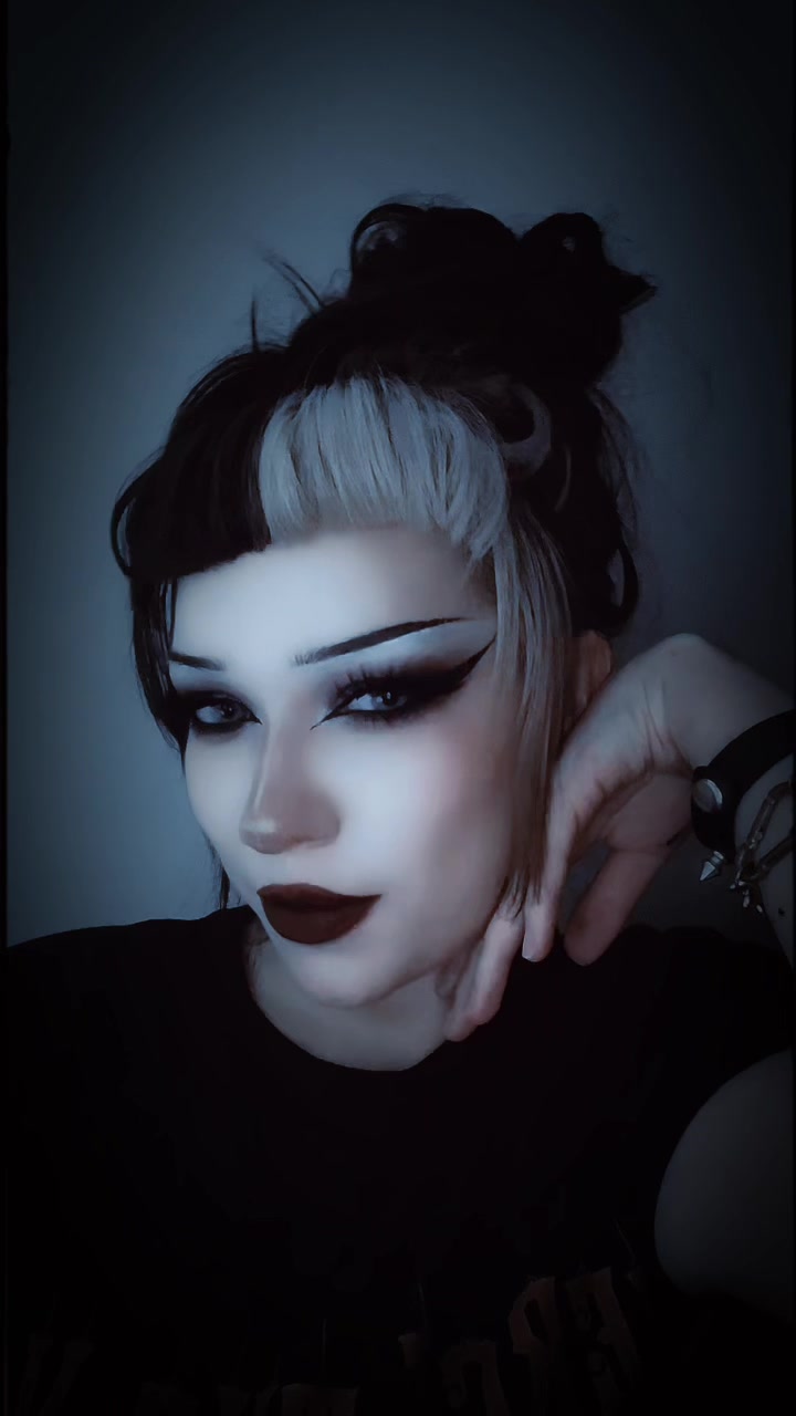 @Ghoste 👻🖤