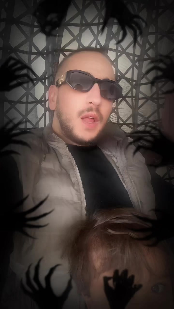 @AKR