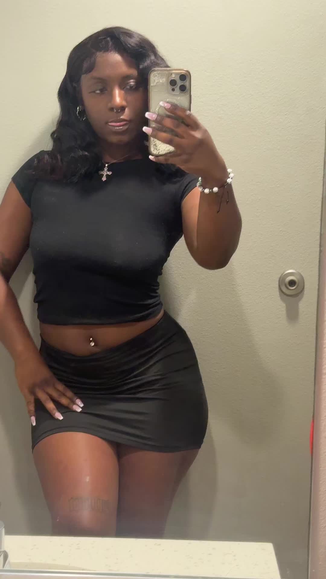 @Juicy 🖤
