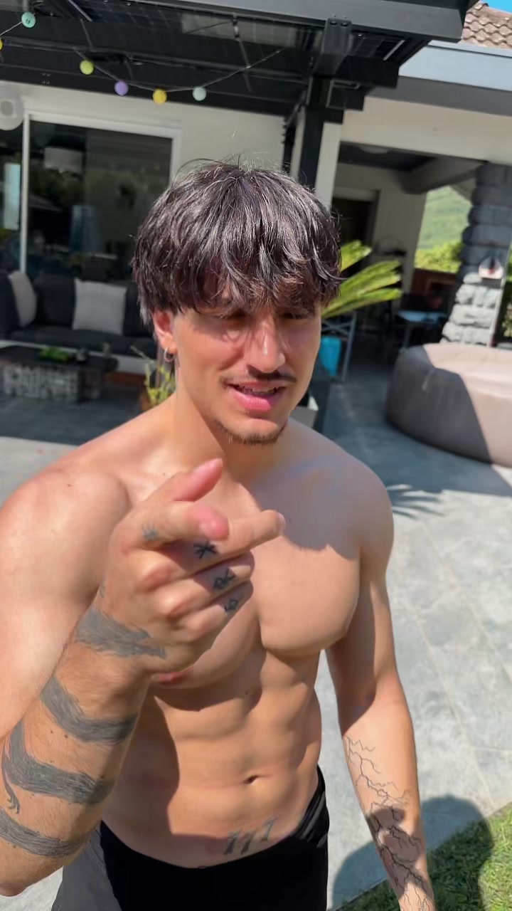 @Zozo 😈