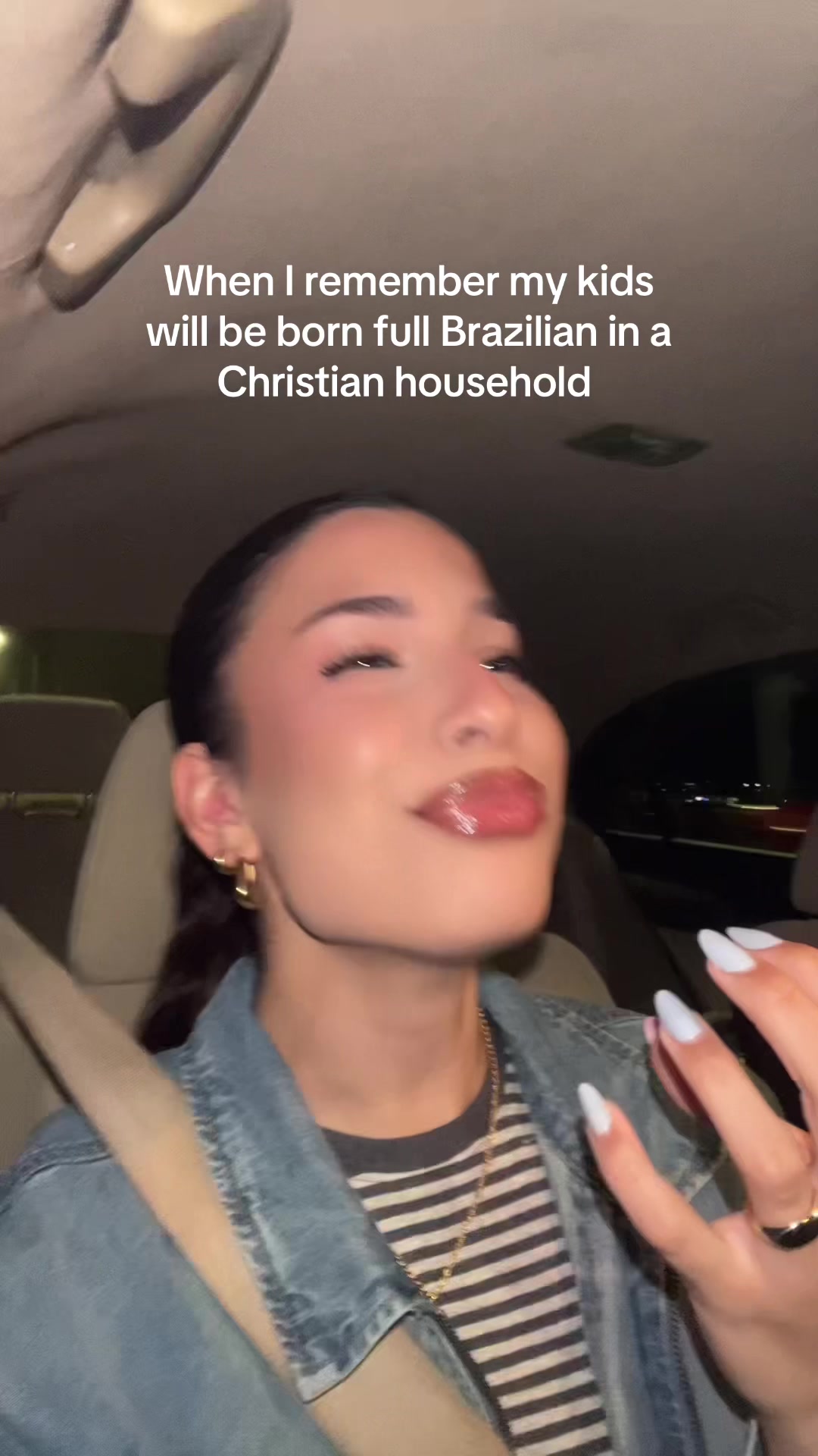 @Gabriela