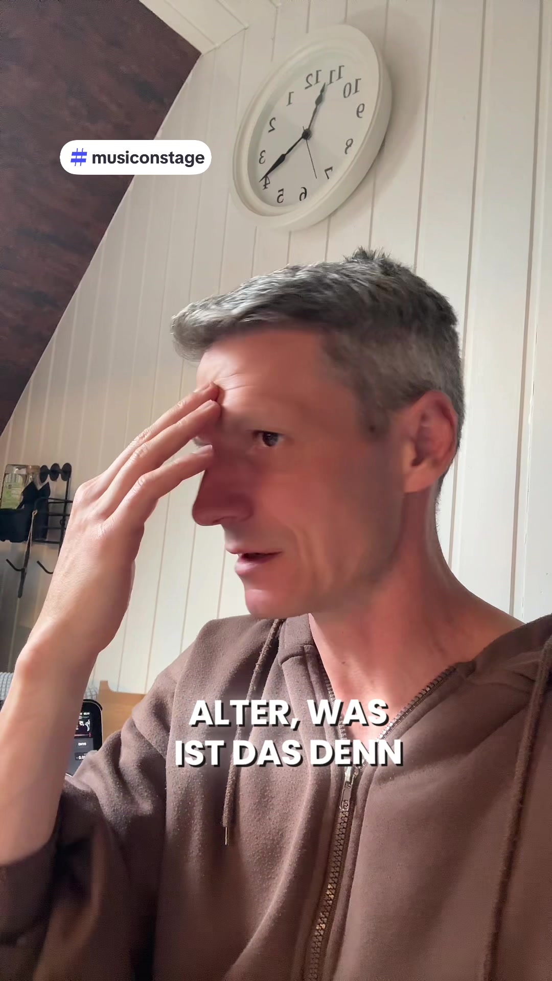 @DJ_AVELØ