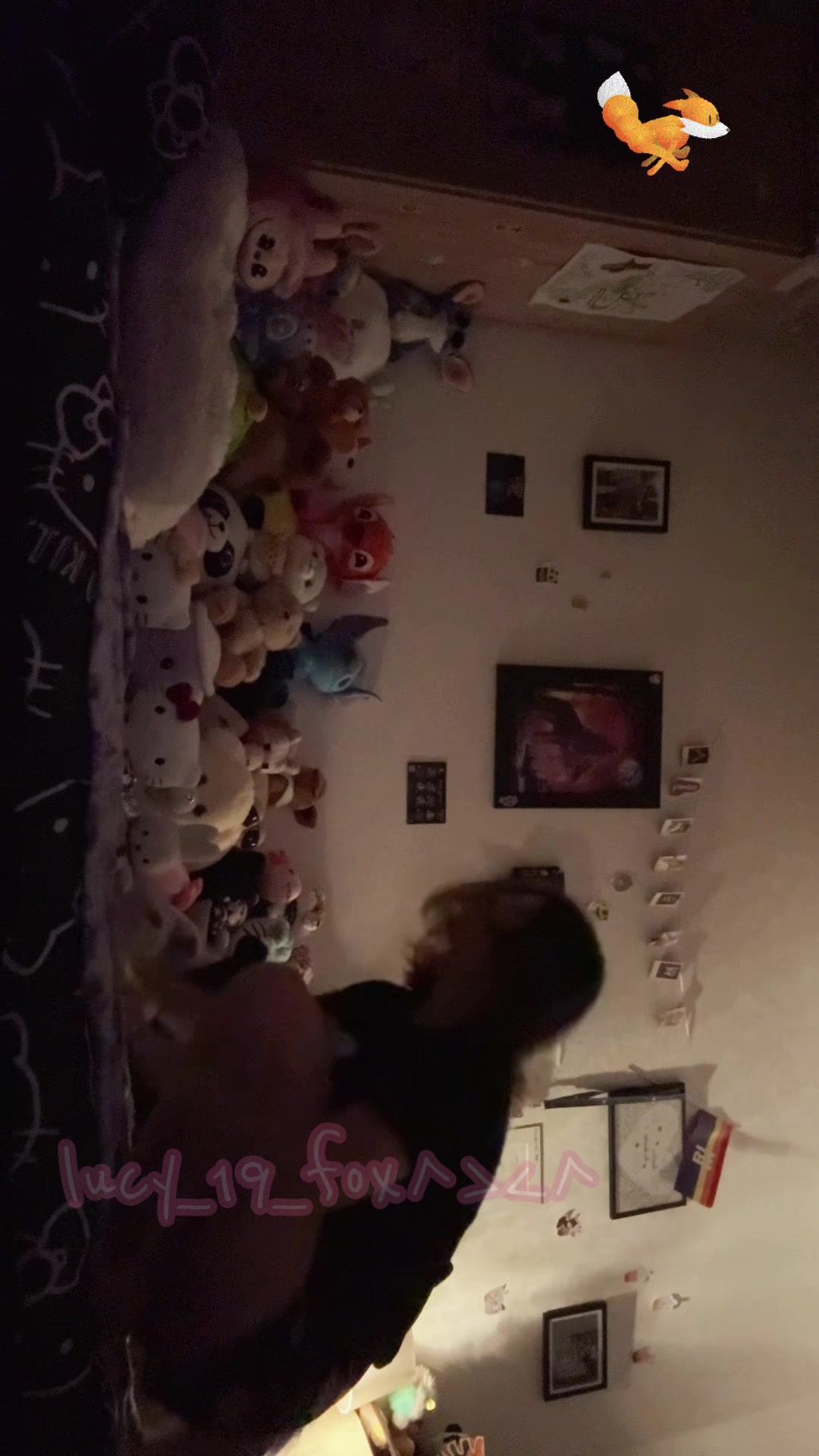 @Lucy^><^
