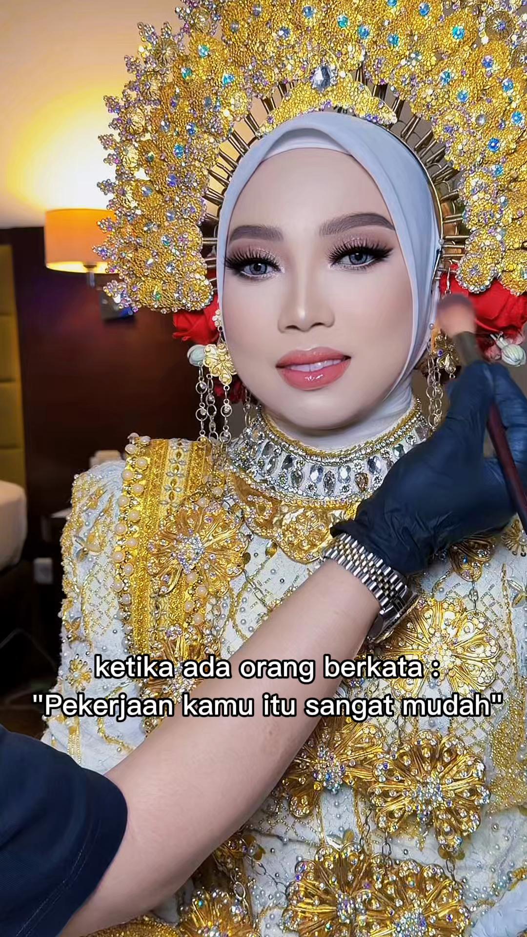 @DEBHY SALON & BRIDAL AMBON