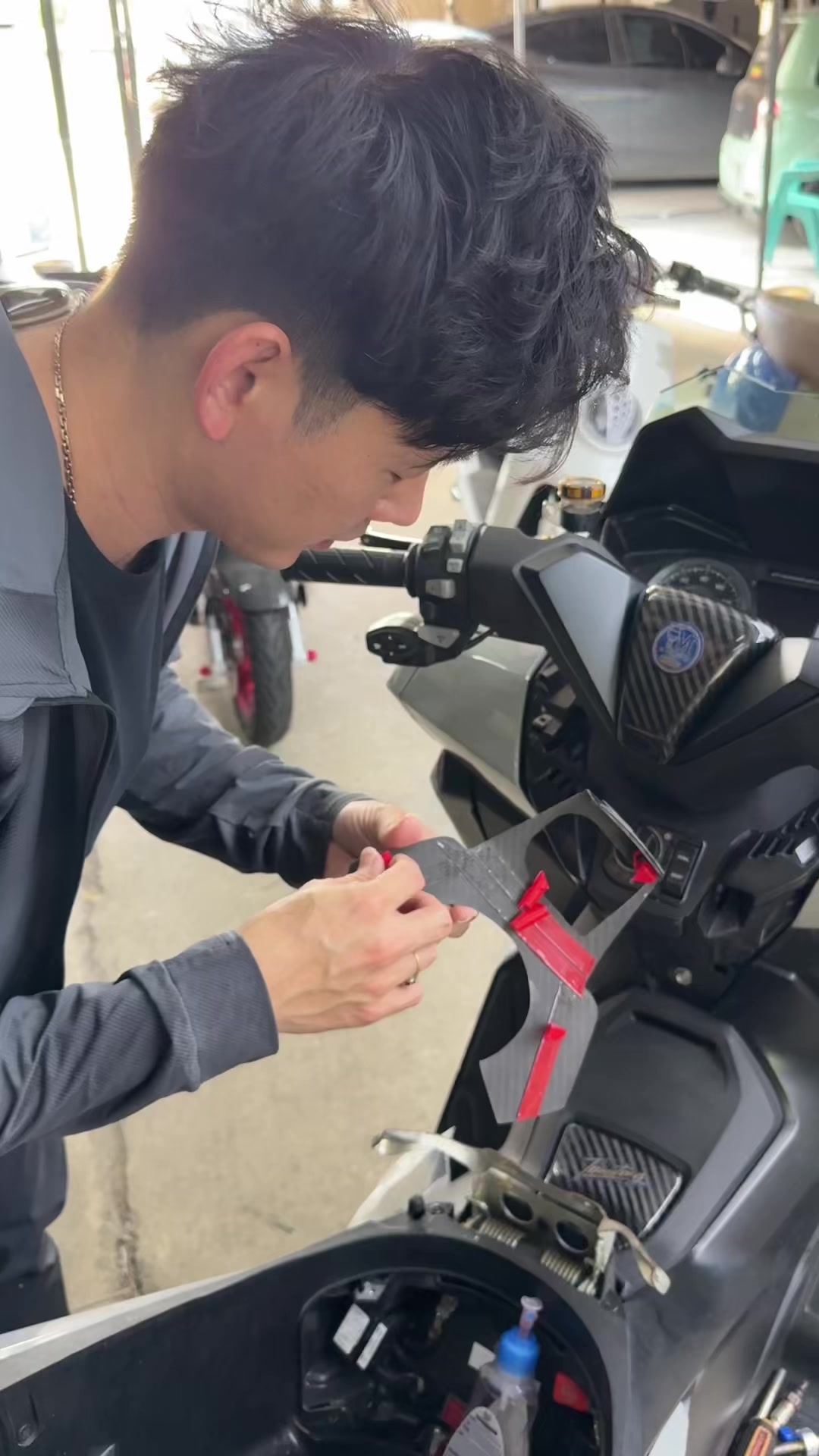 @เอ็มธนูทอง