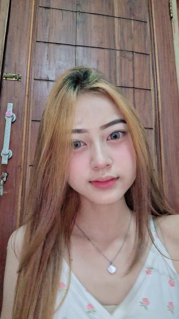 @𝒻𝒶𝓋𝒷𝓁𝑜𝓃𝒹𝒾𝑒