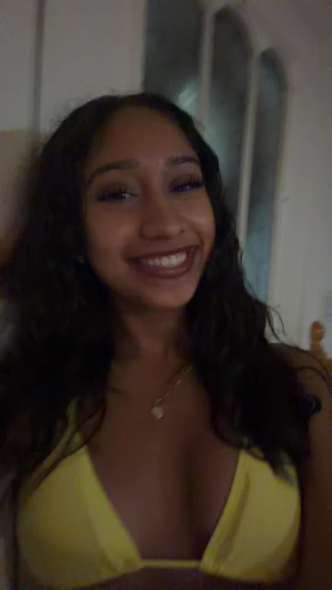 @adriana
