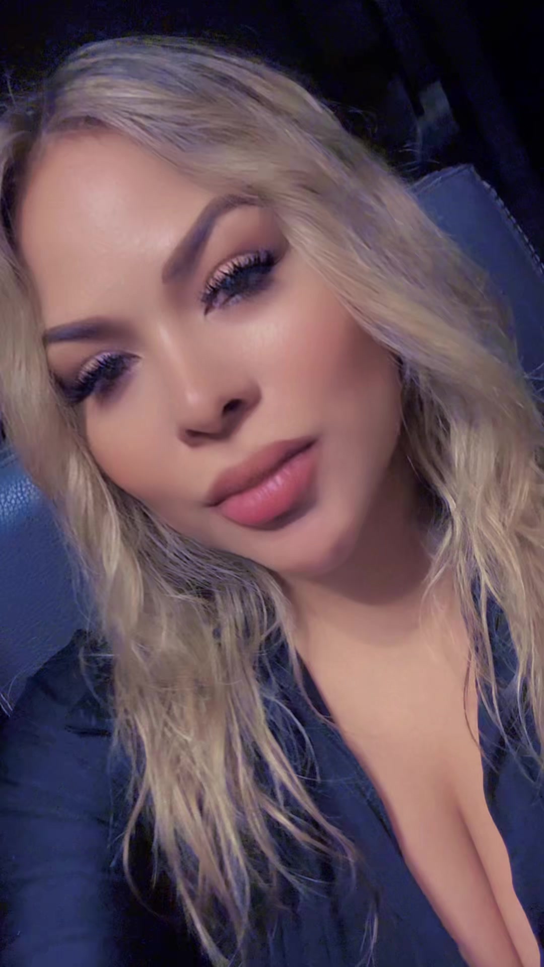 @LEONA♥️